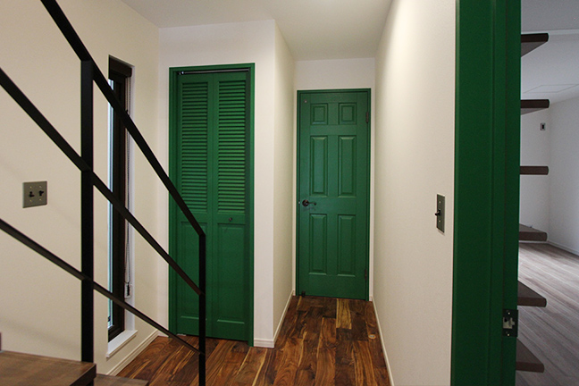 ゼロキューブ(ZERO-CUBE)施工事例 フォレストグリーンの建具